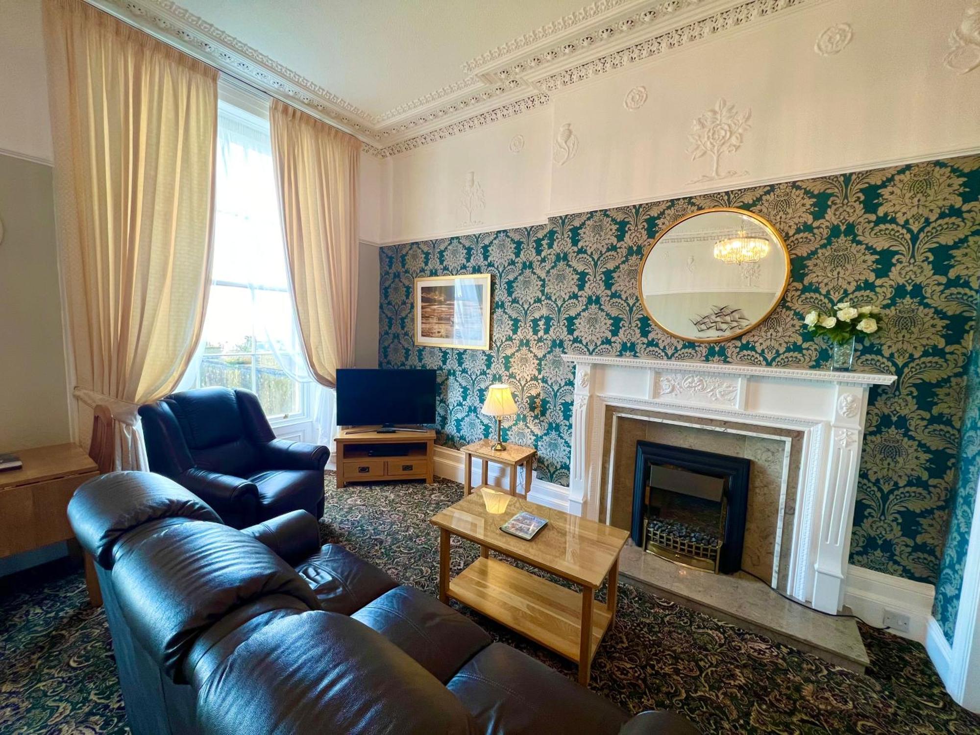 Eden Vale Ground Floor Sea View Apartment 모아캠비 외부 사진